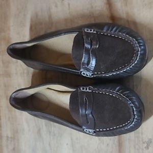 Womens Size 7.5 Lands' End Penny Loafer Style Shoe